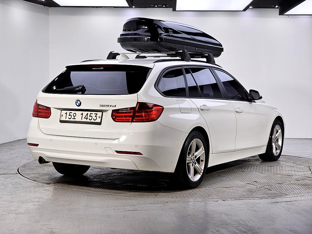BMW 3 series - Vista 4