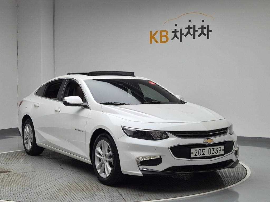 Chevrolet Malibu - Vista 4