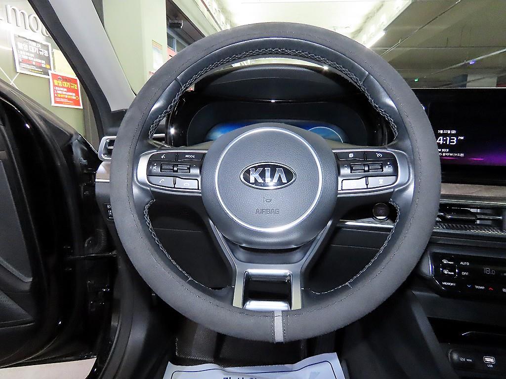 KIA K5 - Vista 8