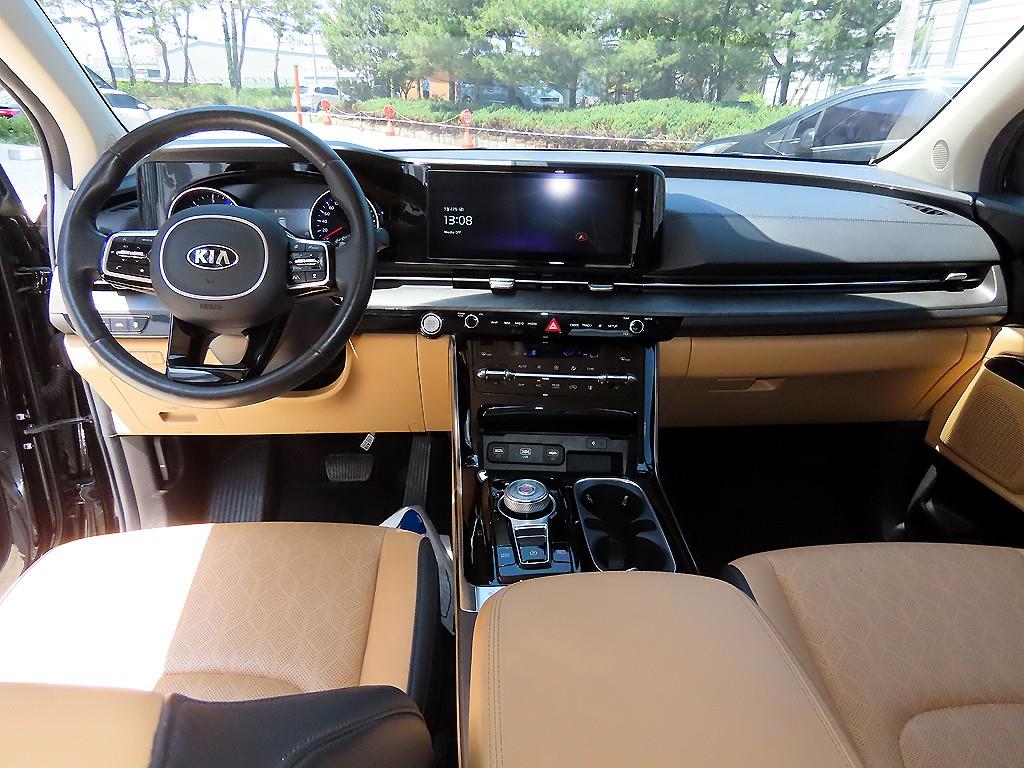 KIA Carnival - Vista 7