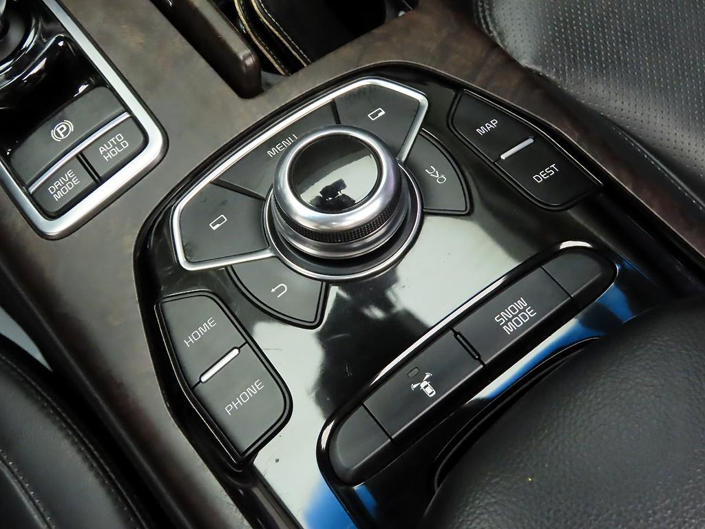 KIA K9 - Vista 11