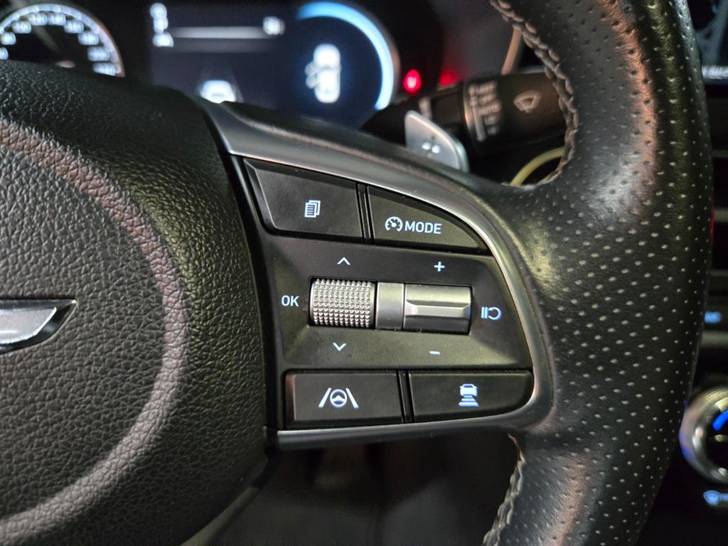 Genesis G70 - Vista 11
