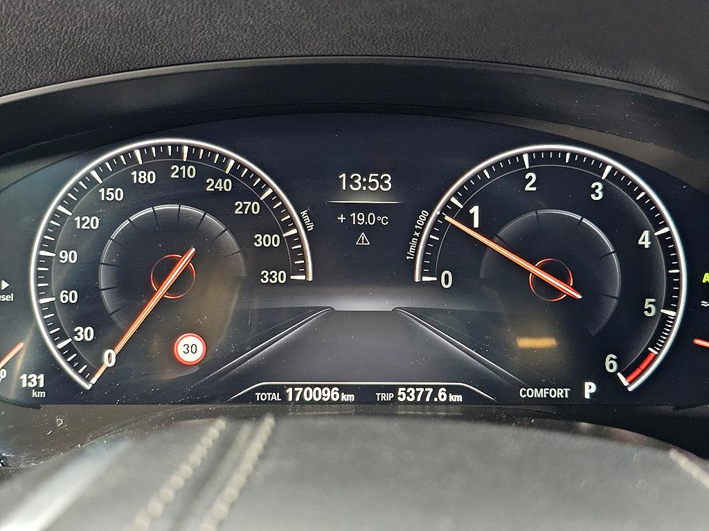 BMW 5 Series - Vista 6