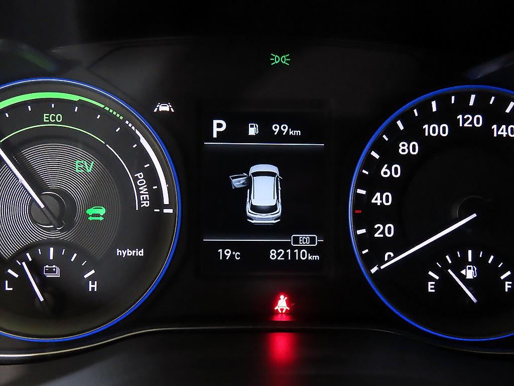 HYUNDAI Kona - Vista 9