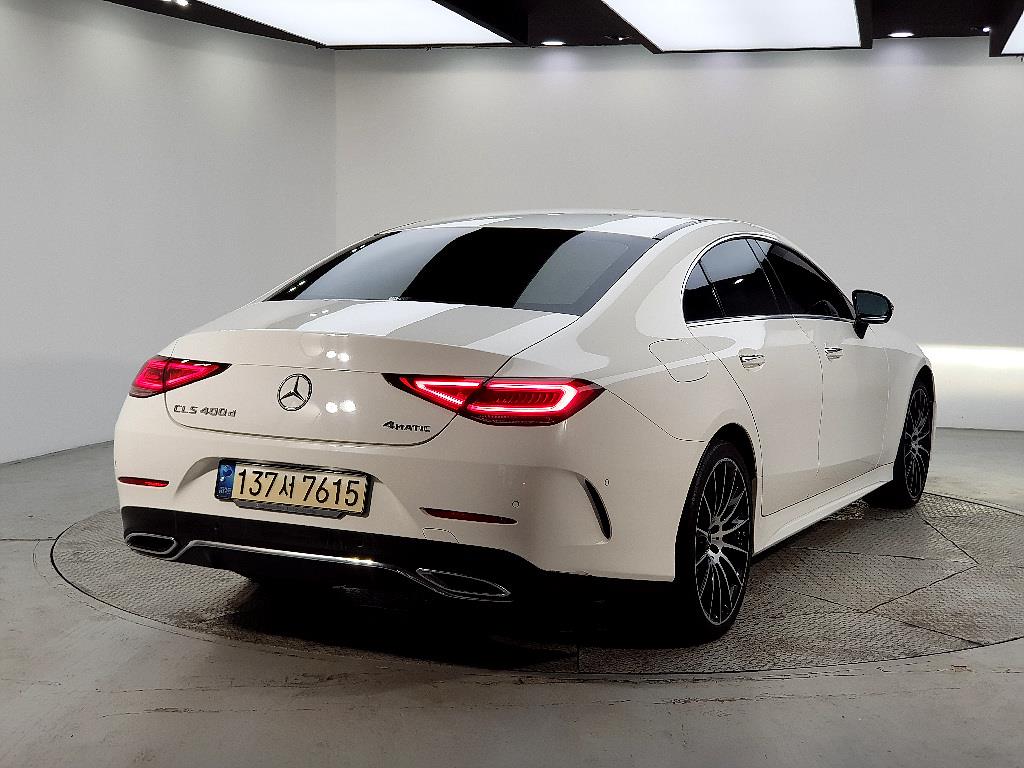 Mercedes Benz CLS Class - Vista 4