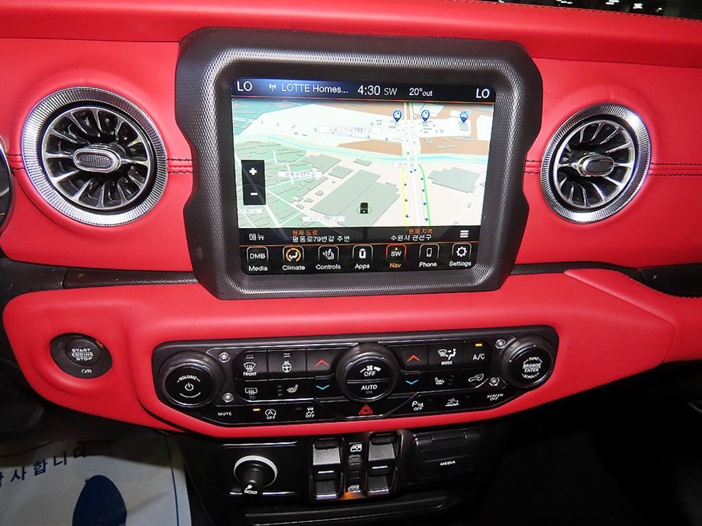 Jeep Wrangler - Vista 11