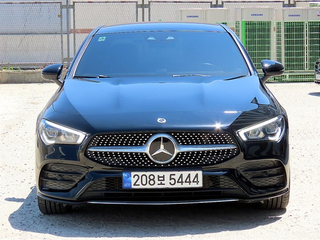 Mercedes Benz CLA Class 2023 Negro - Importación desde Corea - HF Imports Iquique - Foto 1