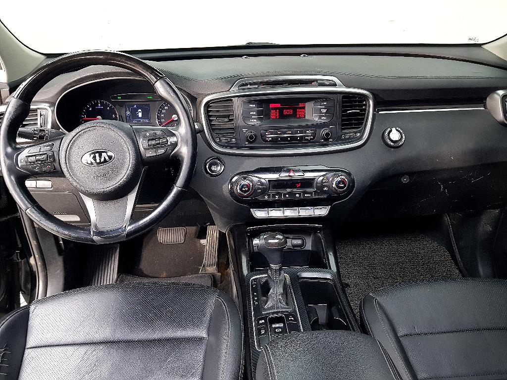 KIA Sorento - Vista 5