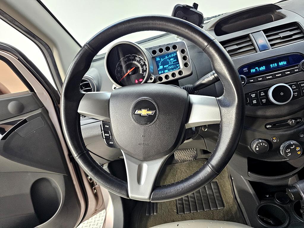 Chevrolet Spark - Vista 12