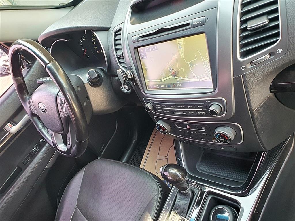 KIA Sorento 2014 Gris - Importación desde Corea - HF Imports Iquique - Foto 16