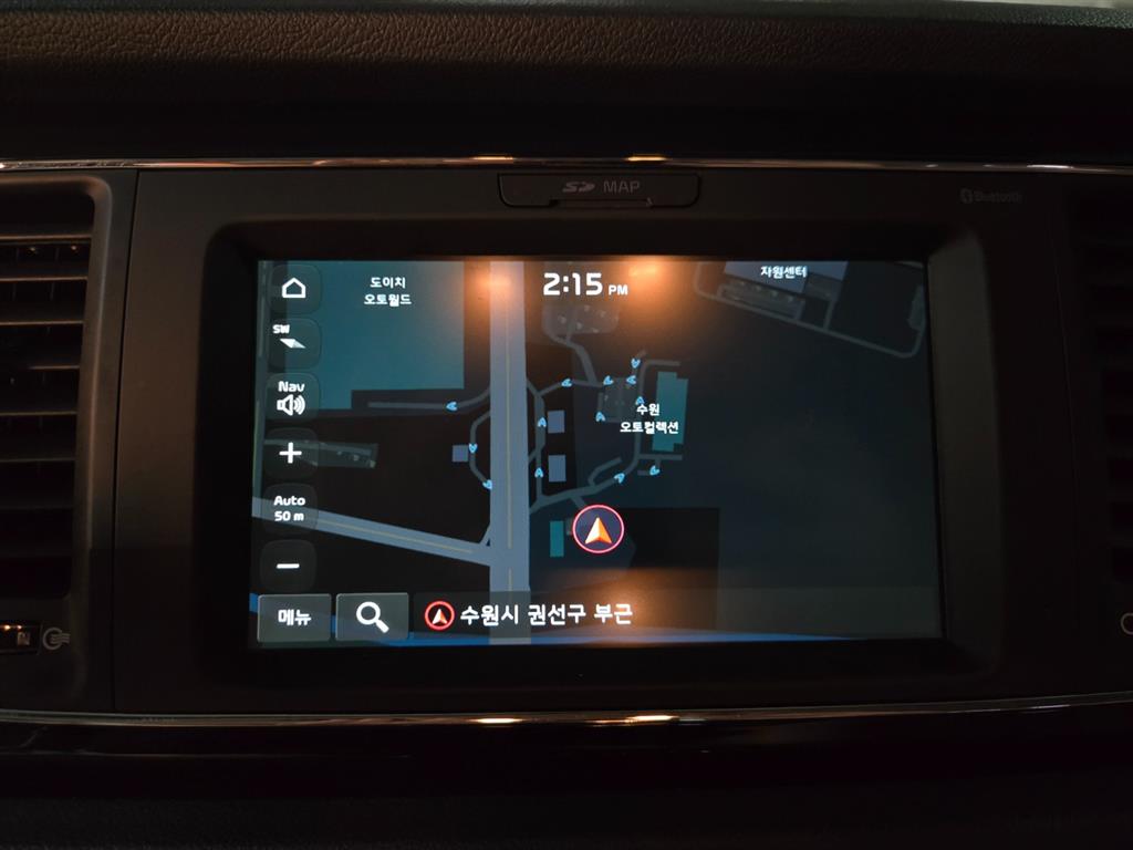 KIA Carnival - Vista 11