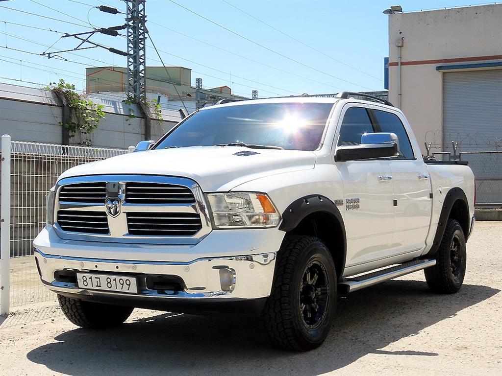 DODGE Rampic Up - Vista 2