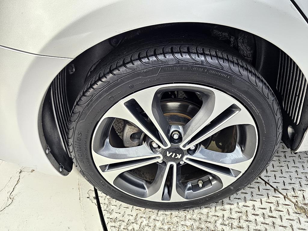 KIA K3 2013 Gris - Importación desde Corea - HF Imports Iquique - Foto 20