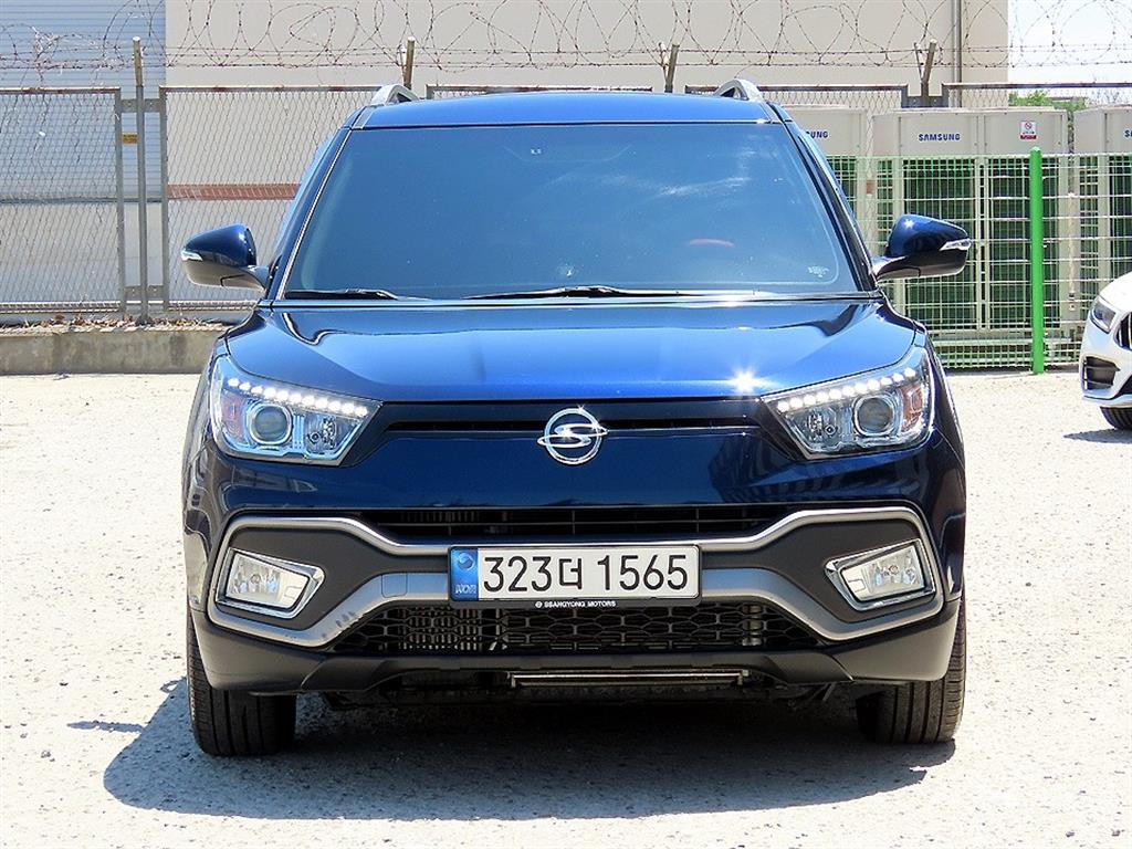 Ssangyong Tivoli 2019 Azul - Importación desde Corea - HF Imports Iquique - Foto 1