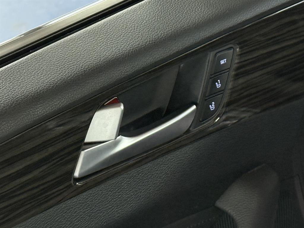 HYUNDAI Sonata - Vista 10