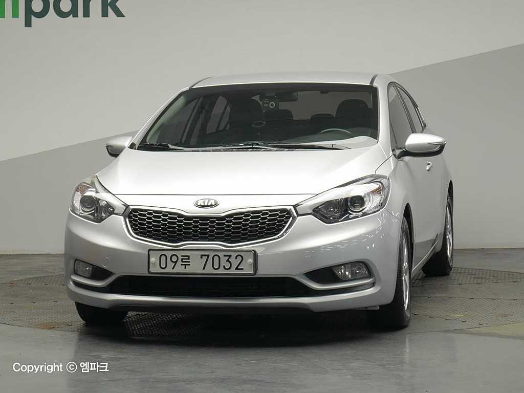 KIA K3 2015 Plateado - Importación desde Corea - HF Imports Iquique - Foto 1