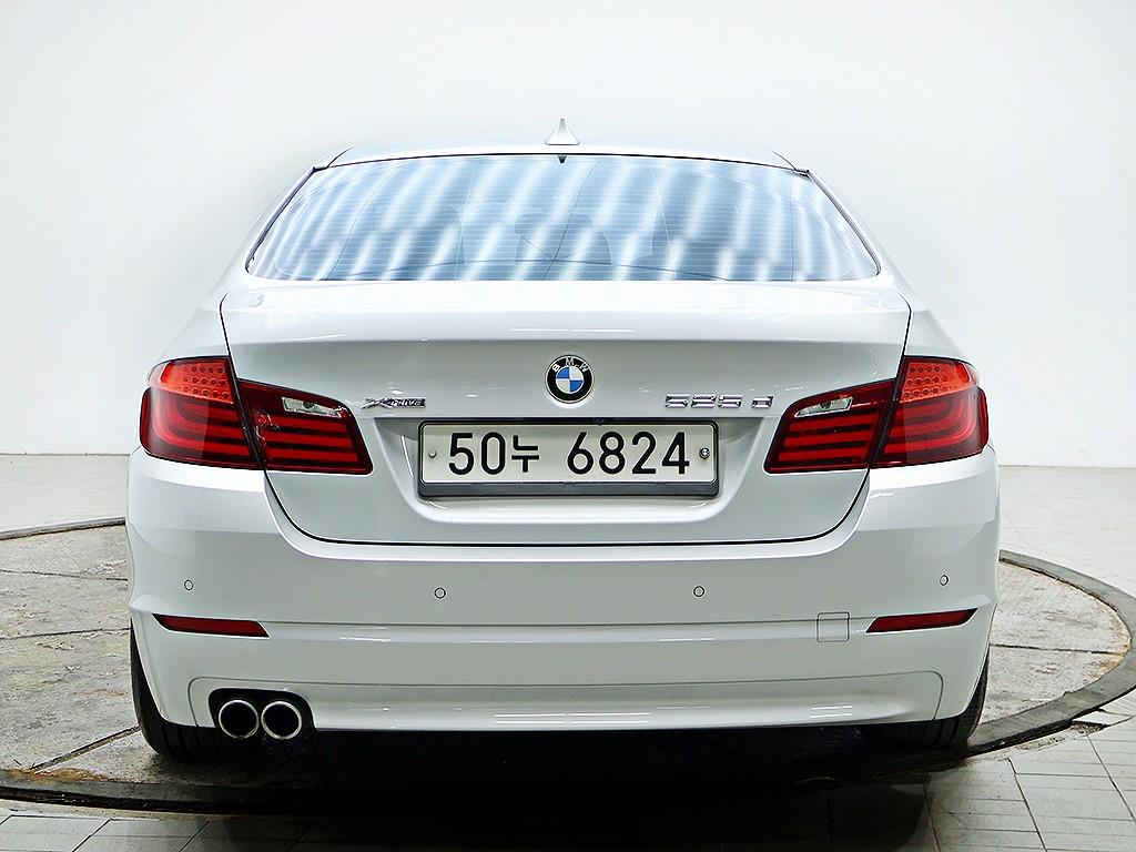 BMW 5 Series - Vista 5