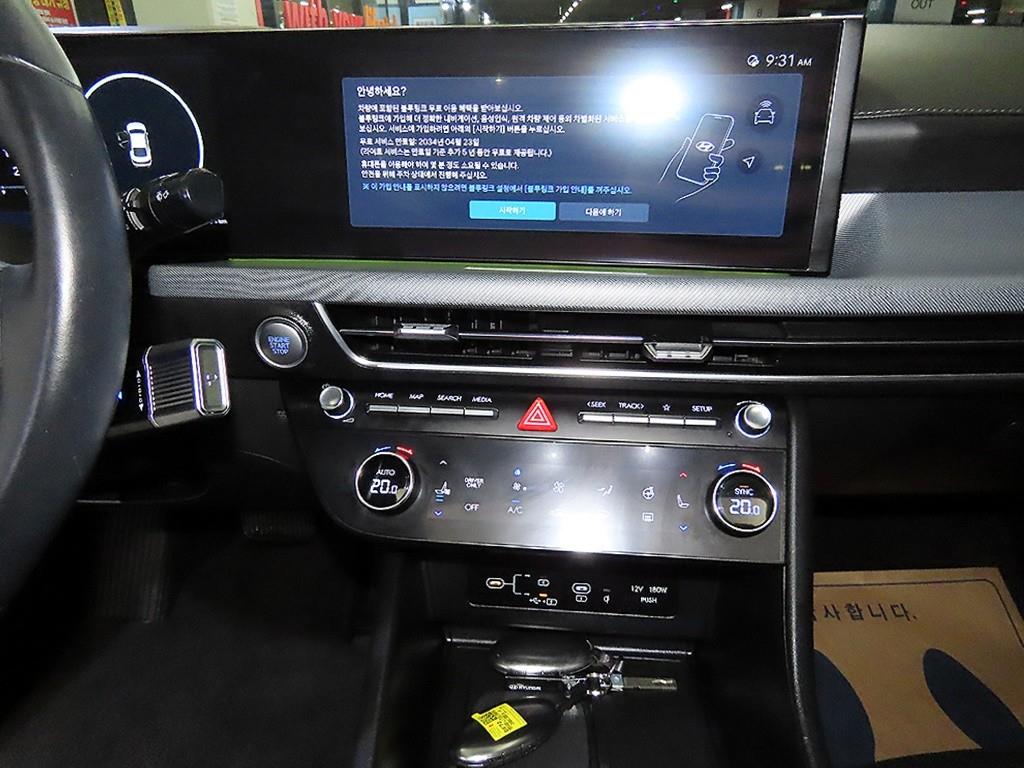 HYUNDAI Sonata - Vista 11
