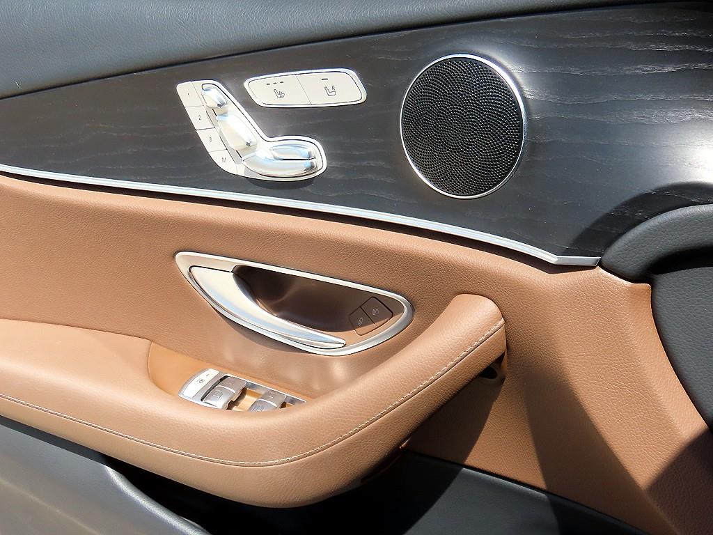 Mercedes Benz E class - Vista 11