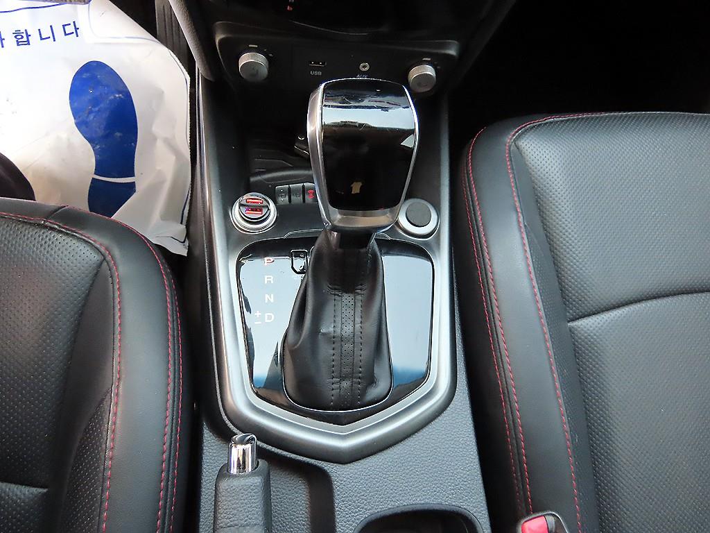 Ssangyong Tivoli - Vista 10