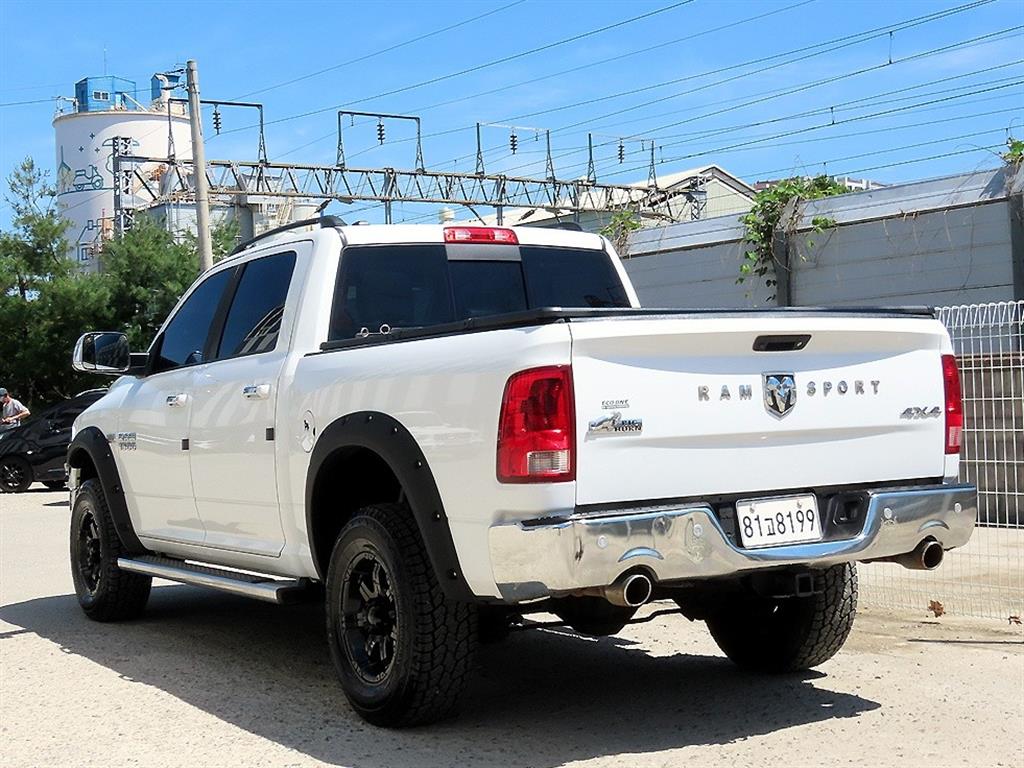 DODGE Rampic Up - Vista 3