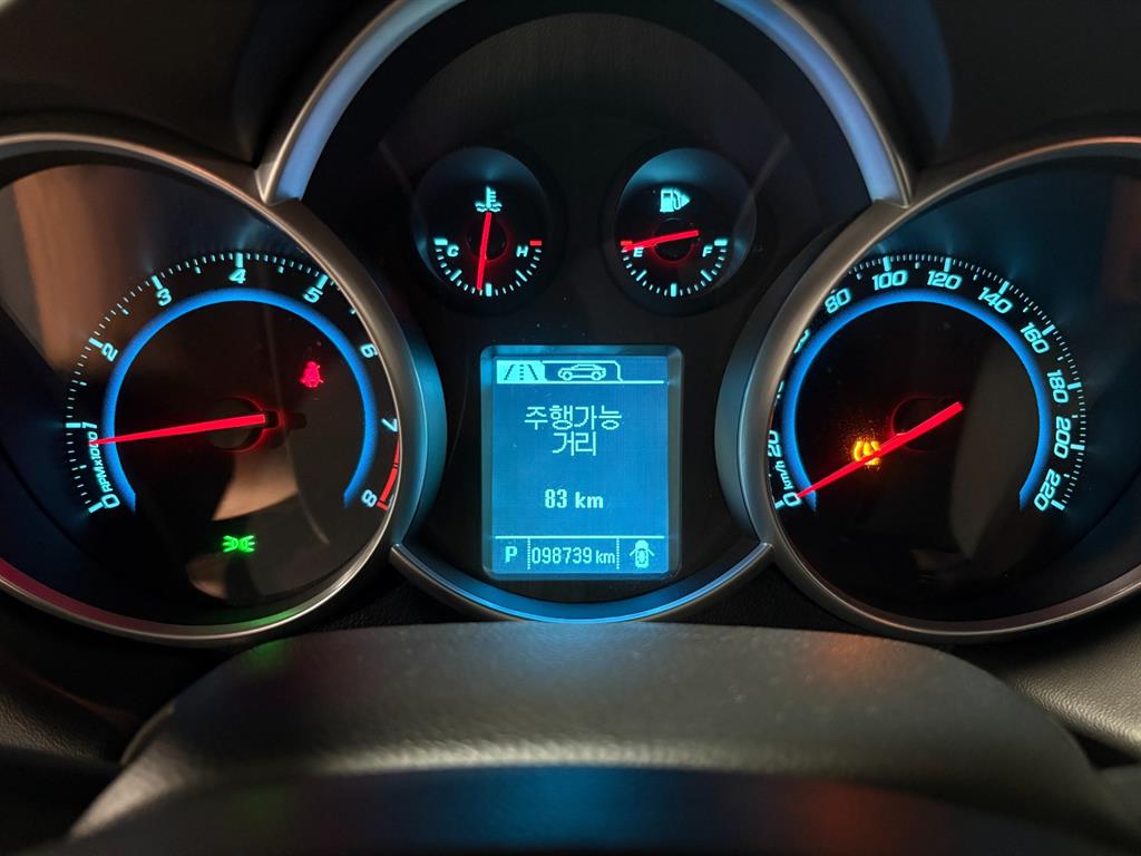 Chevrolet Cruise - Vista 9