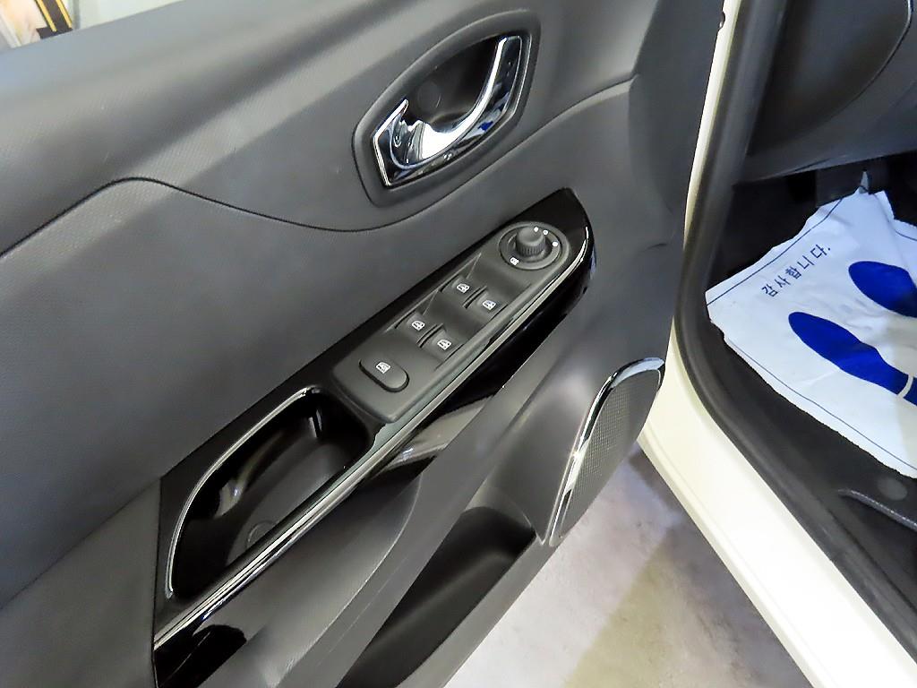 SAMSUNG QM3 2015 Blanco - Importación desde Corea - HF Imports Iquique - Foto 16