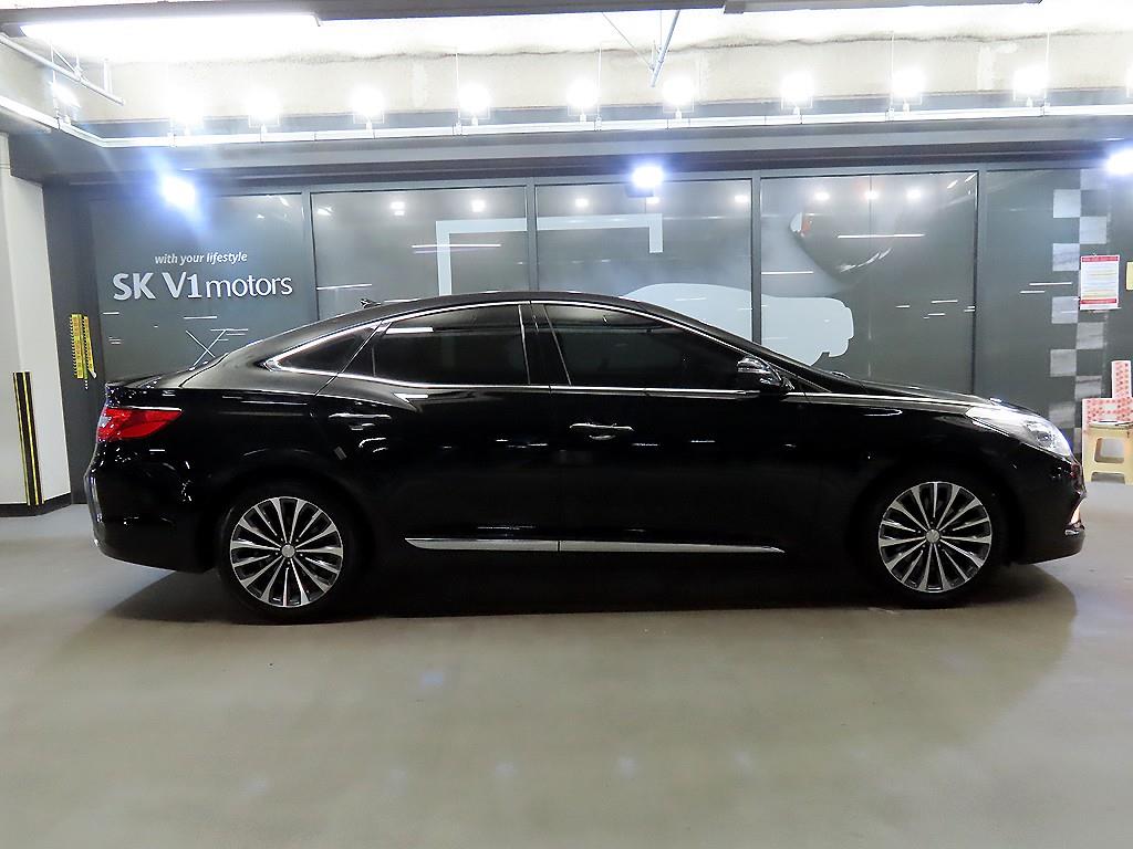 HYUNDAI Grandeur - Vista 3