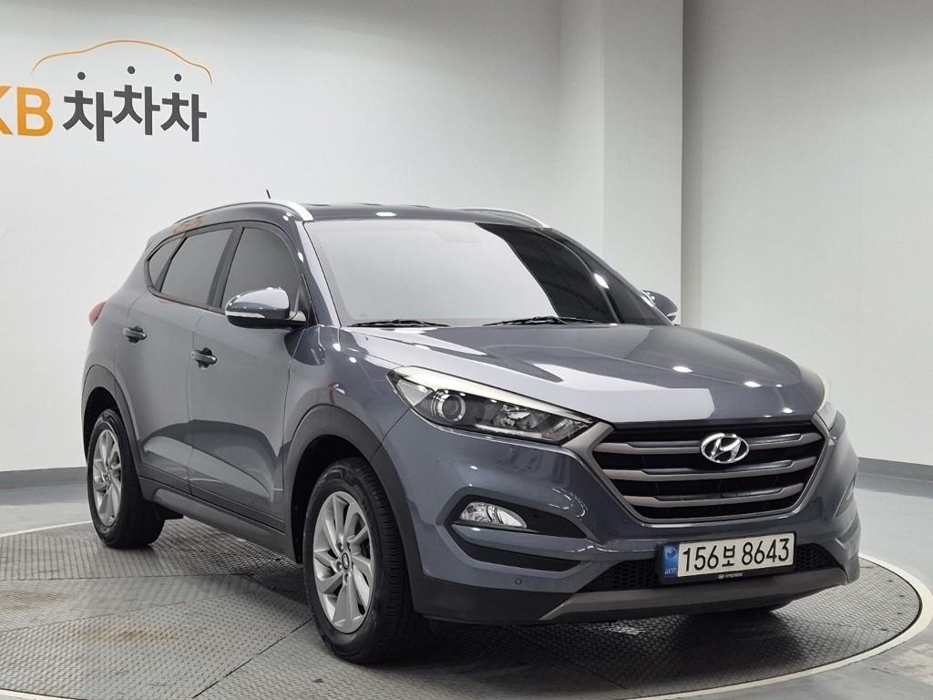 HYUNDAI Tucson - Vista 4