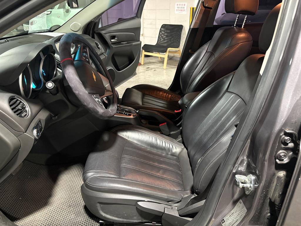 Chevrolet Cruise - Vista 6