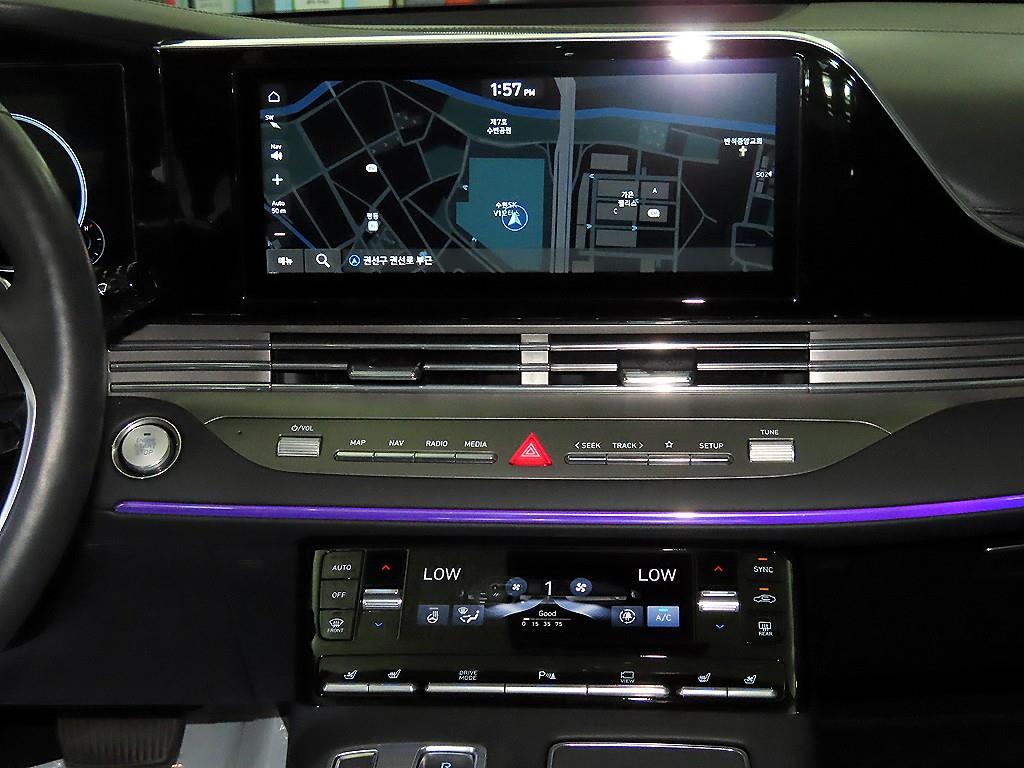 HYUNDAI Grandeur - Vista 11