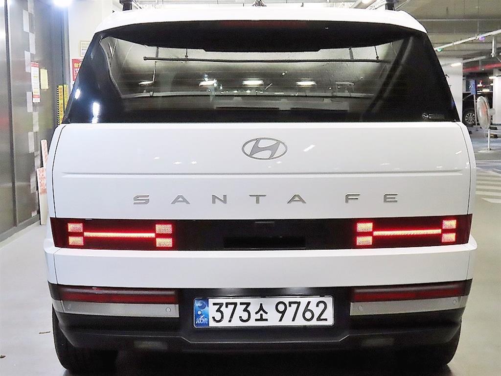HYUNDAI Santa Fe - Vista 5