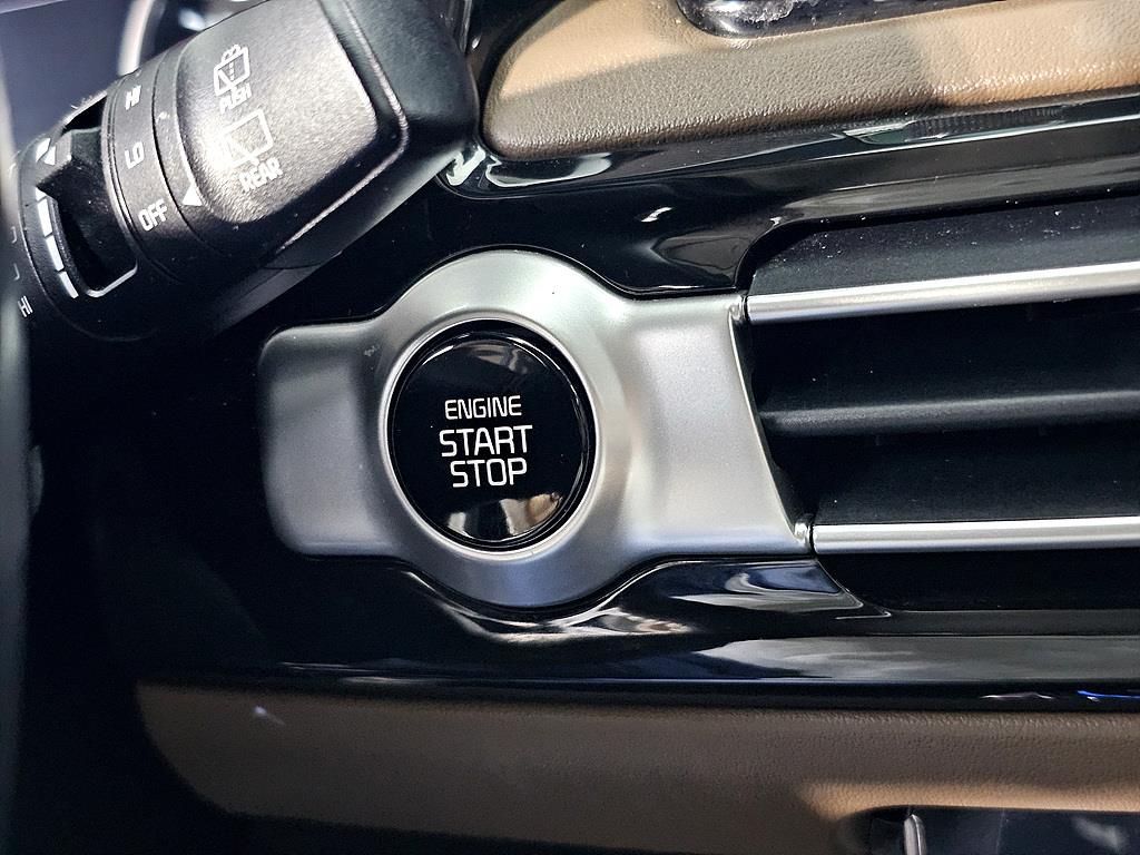 KIA Seltos 2020 Blanco - Importación desde Corea - HF Imports Iquique - Foto 13