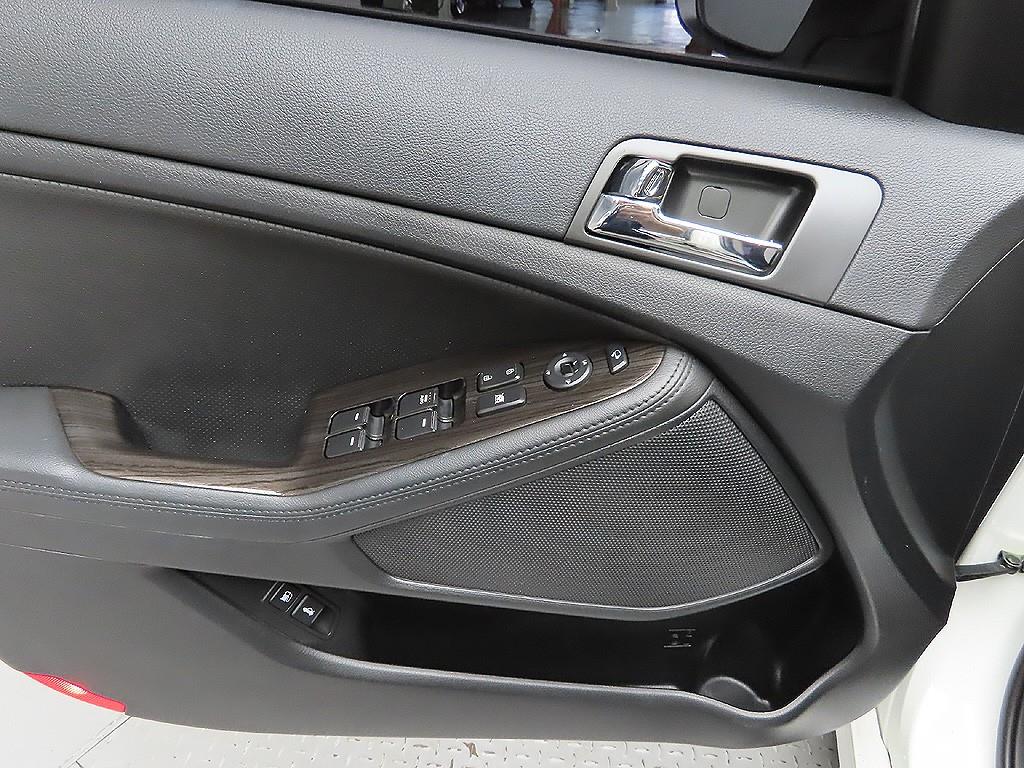 KIA K5 2011 Blanco - Importación desde Corea - HF Imports Iquique - Foto 9