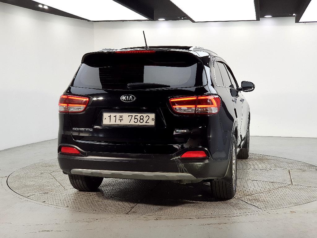 KIA Sorento - Vista 3