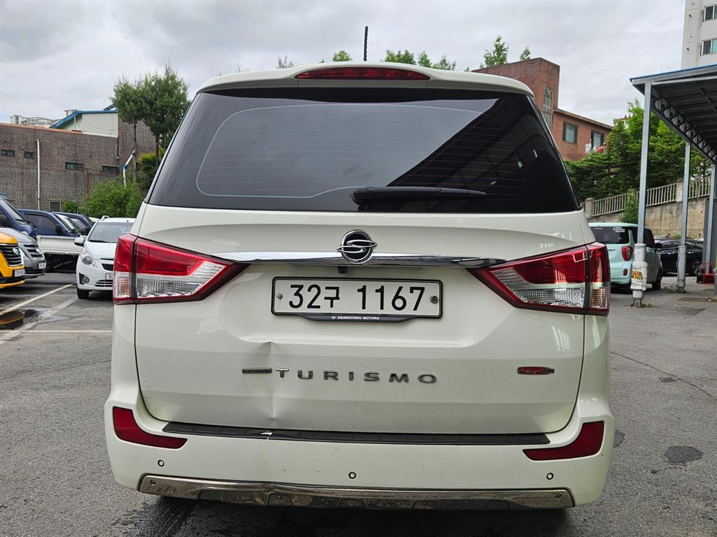 Ssangyong Korando - Vista 5