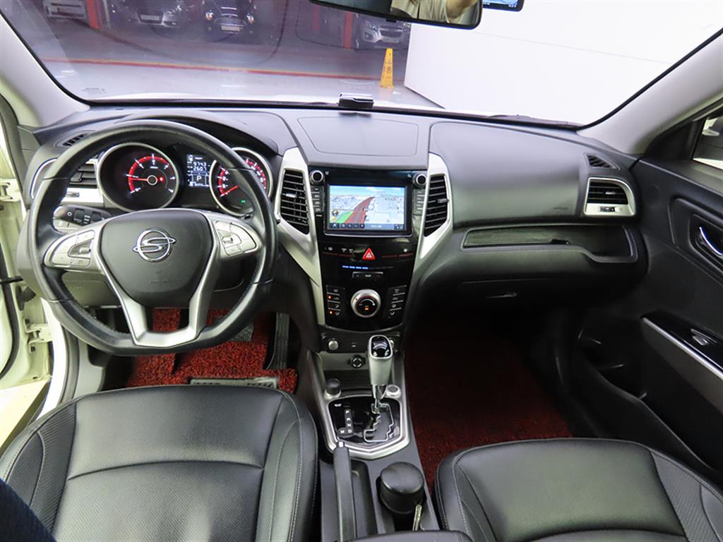Ssangyong Tivoli - Vista 7