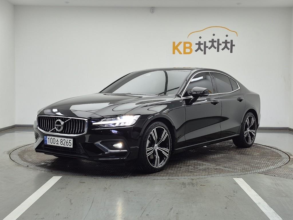 Volvo S60 2021 Negro - Importación desde Corea - HF Imports Iquique - Foto 1