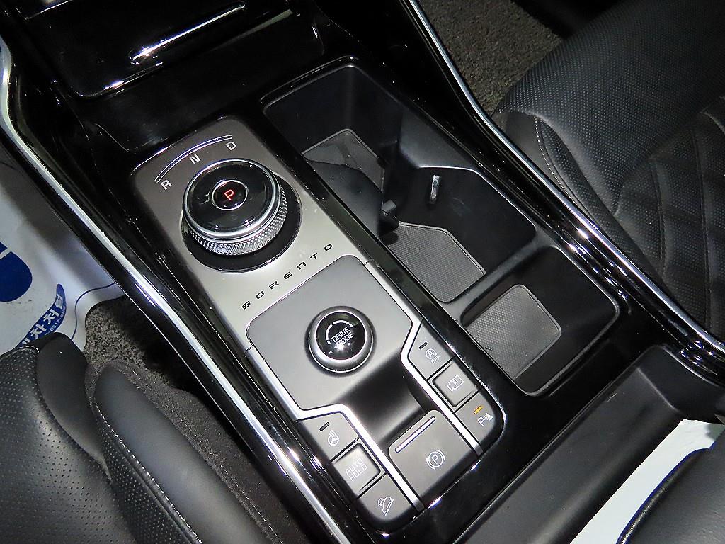 KIA Sorento - Vista 12