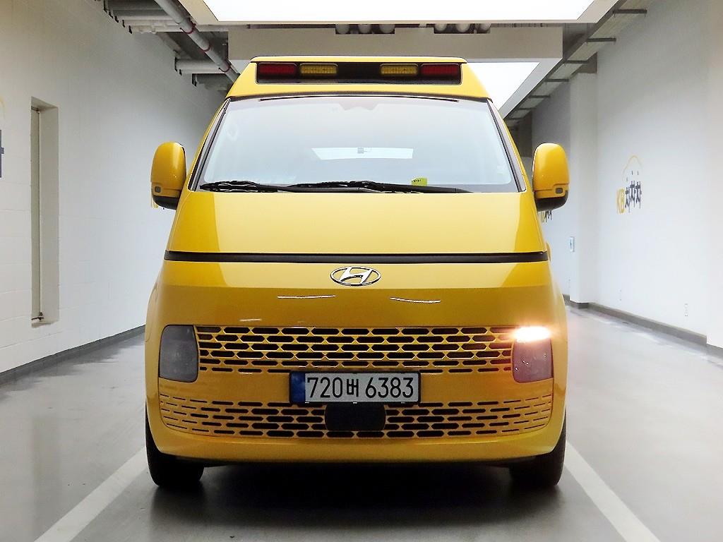 HYUNDAI Staria 2022 - Importación desde Corea - HF Imports Iquique - Foto 1