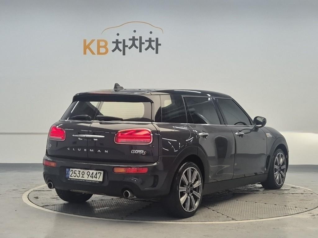 Mini Clubman - Vista 3