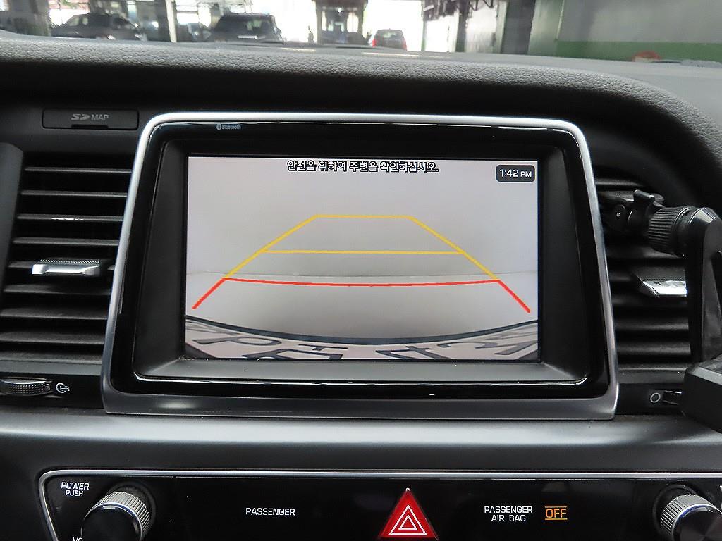 HYUNDAI Sonata 2018 Blanco - Importación desde Corea - HF Imports Iquique - Foto 13