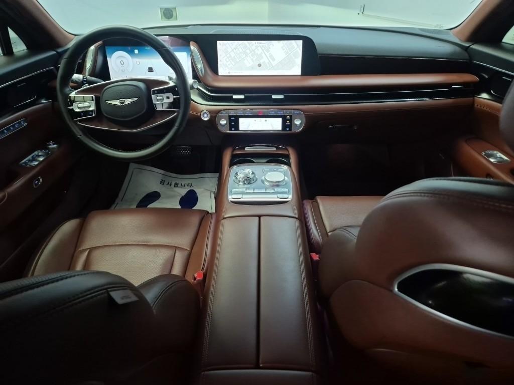Genesis G90 - Vista 7