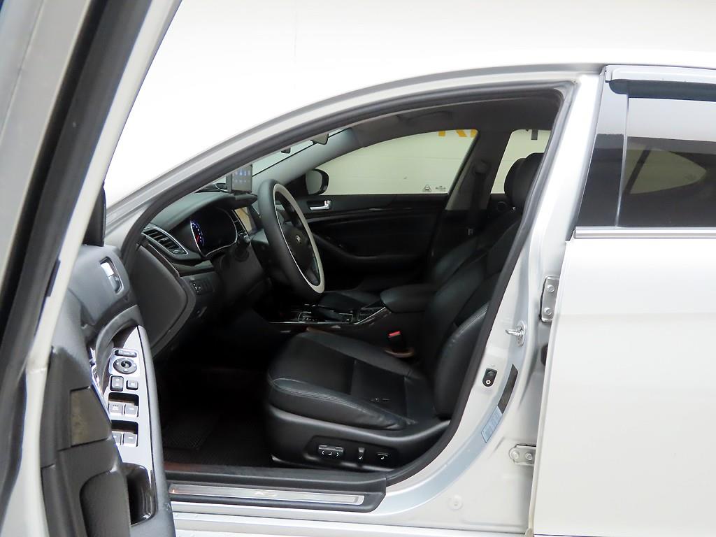 KIA K7 - Vista 12
