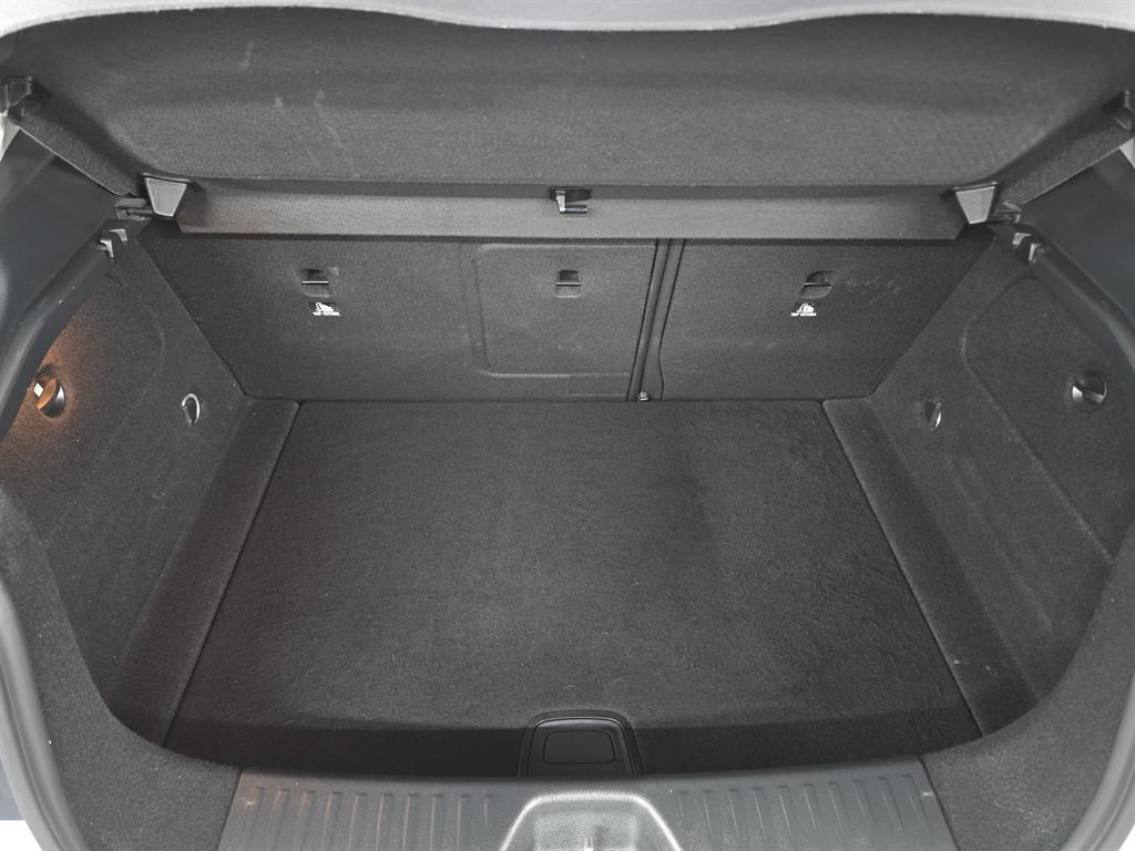 Mercedes Benz A Class 2014 Blanco - Importación desde Corea - HF Imports Iquique - Foto 17