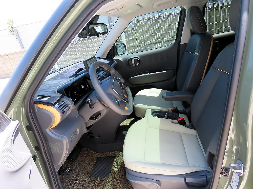HYUNDAI Casper - Vista 5