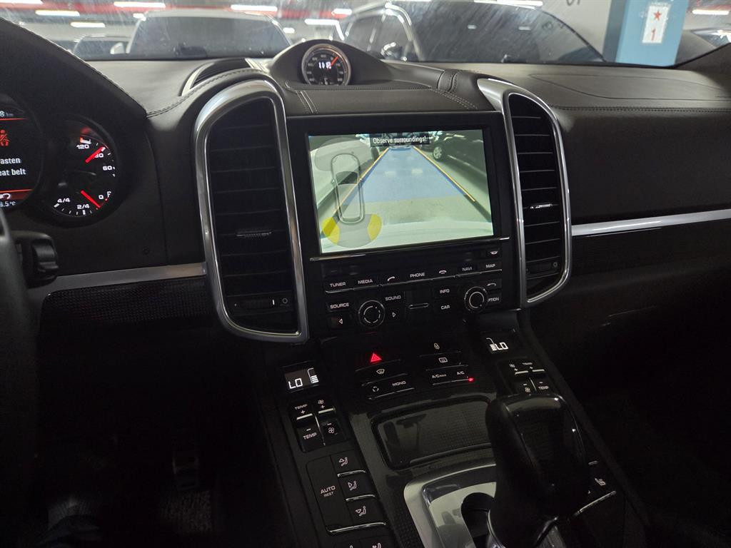 Porsche Cayenne - Vista 12