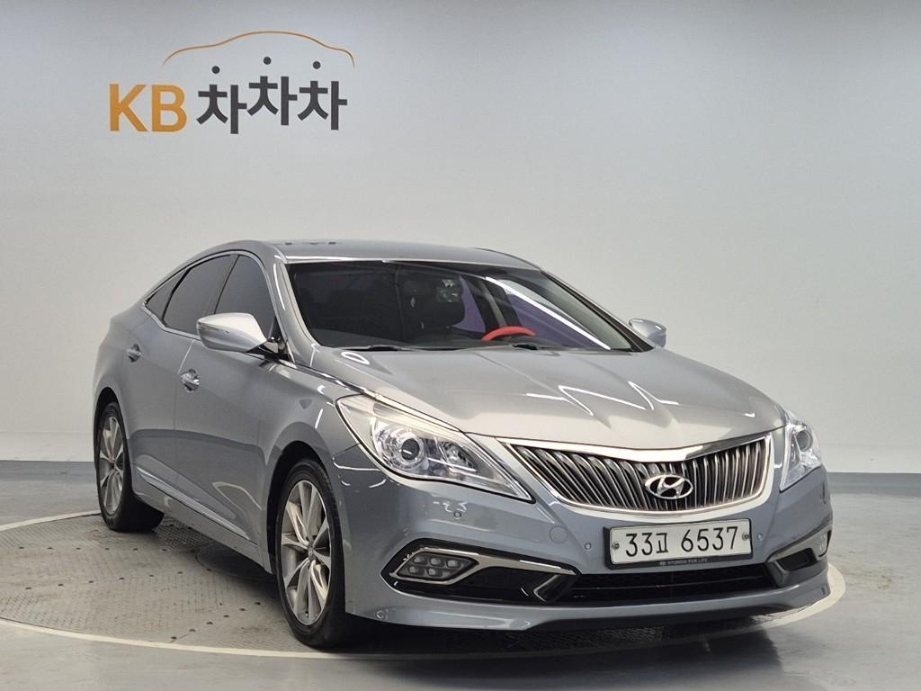 HYUNDAI Grandeur - Vista 4