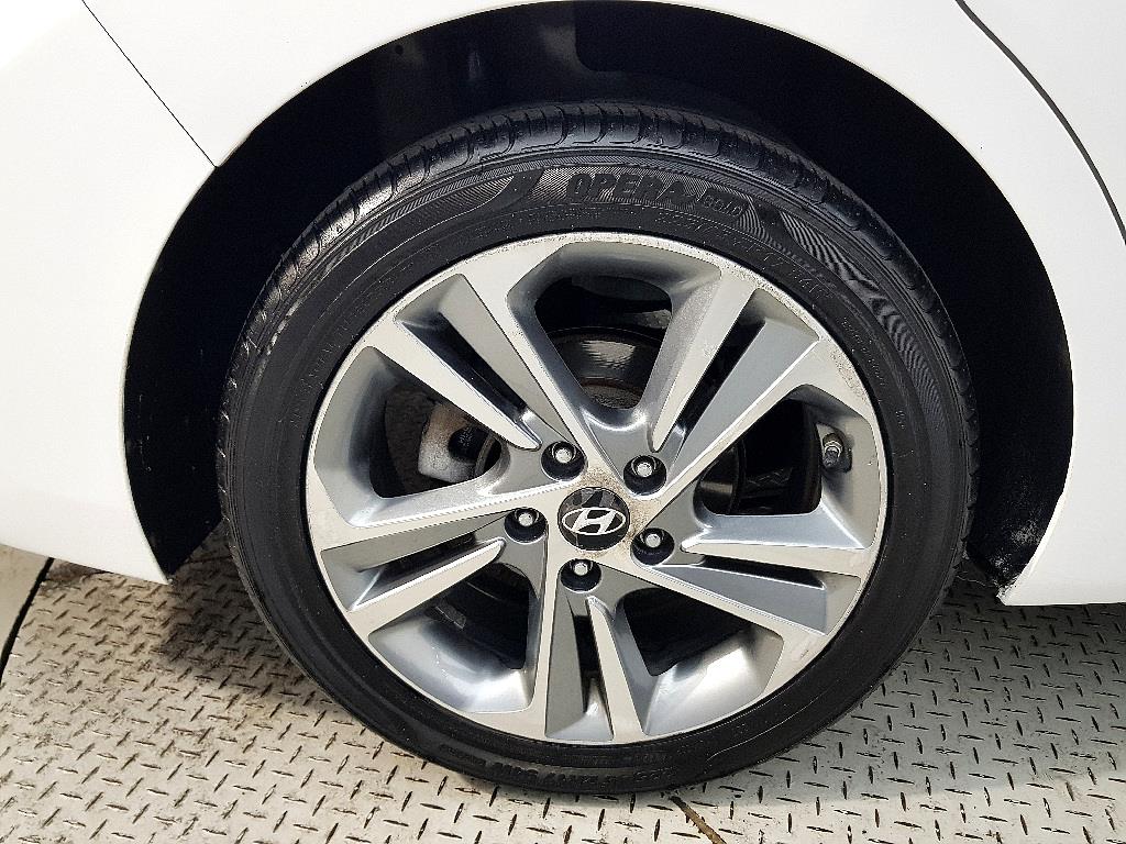 HYUNDAI Avante 2016 Blanco - Importación desde Corea - HF Imports Iquique - Foto 20