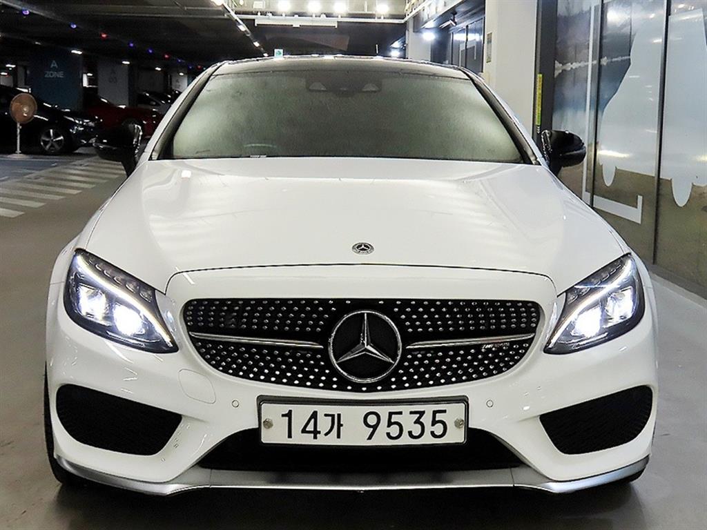 Mercedes Benz C Class - Vista 2